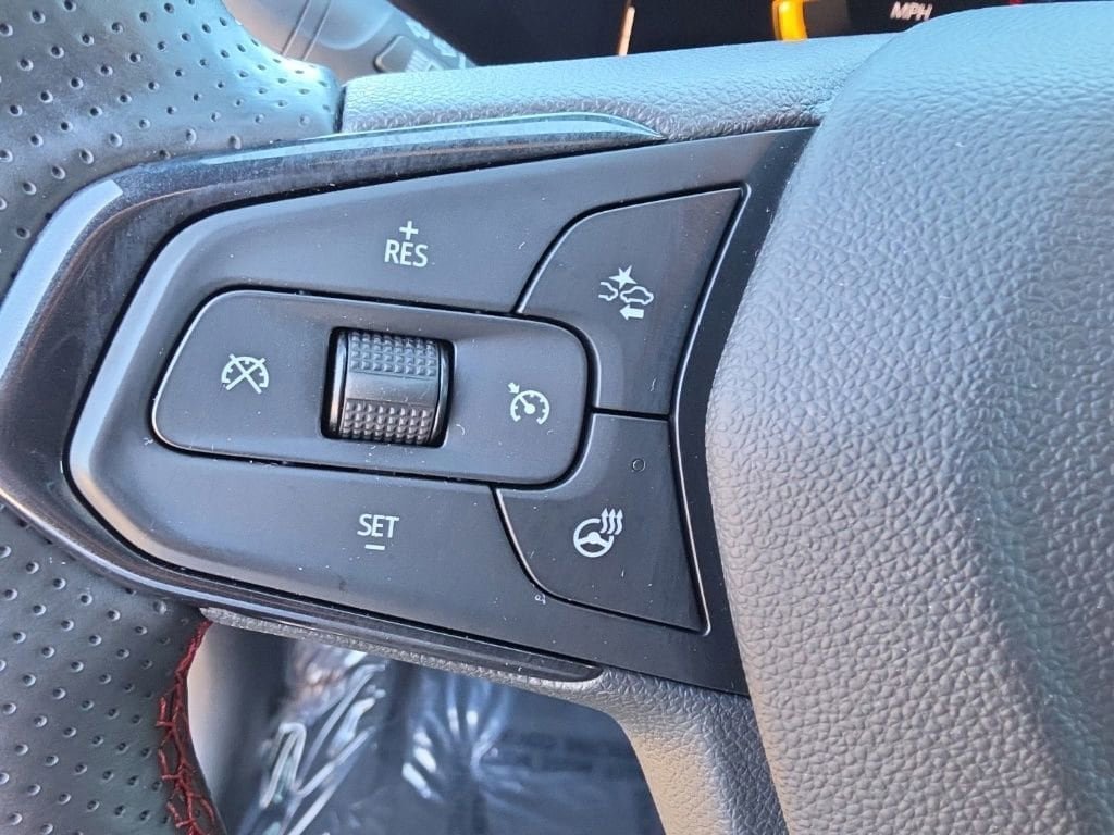 Used 2024 Chevrolet TrailBlazer RS w/ Convenience Package AWD/4WD image 12