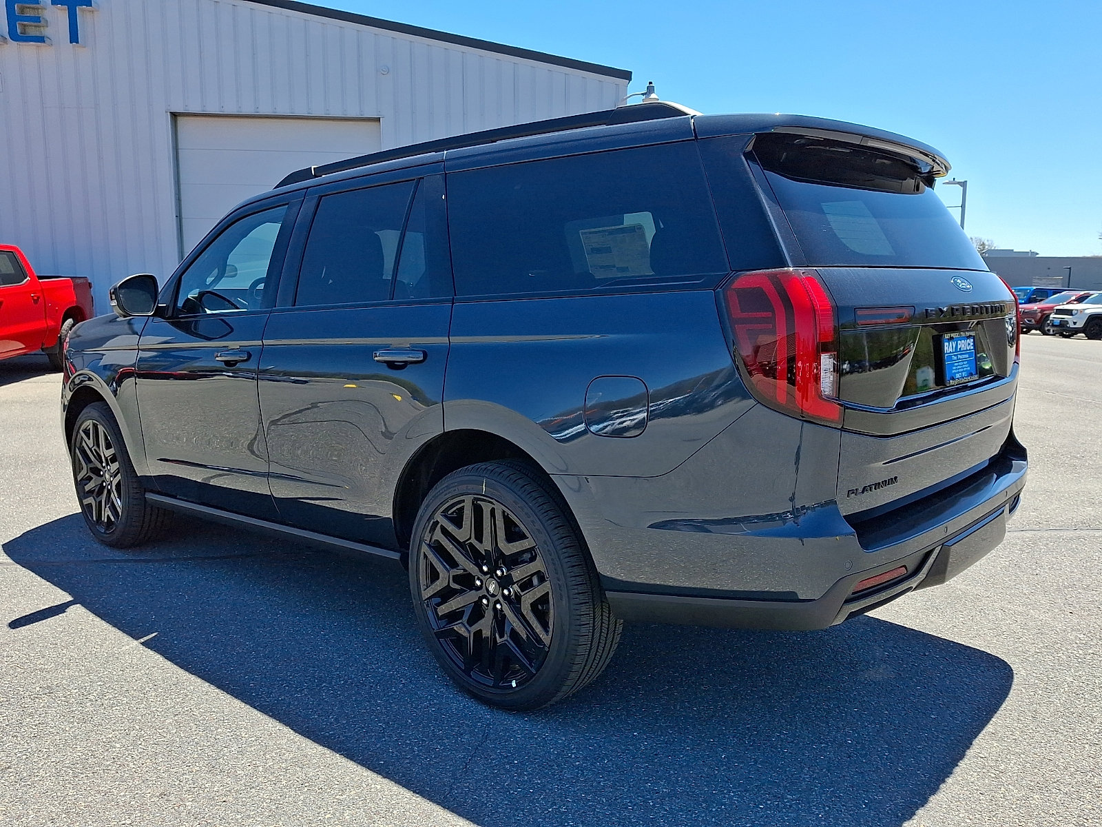 New 2026 Ford Expedition Platinum AWD/4WD image 3