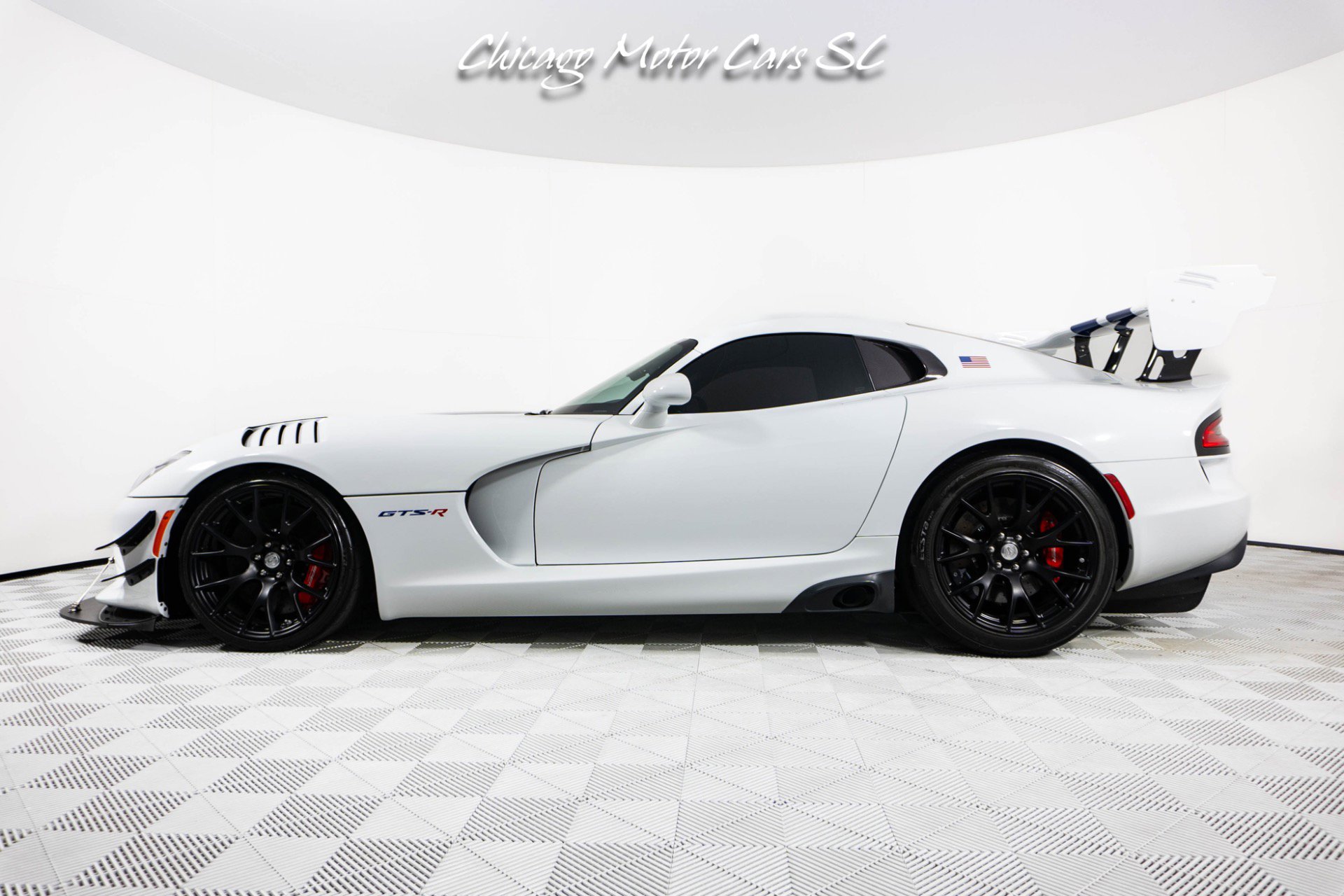 Used 2017 Dodge Viper GTC w/ ACR Package RWD image 3