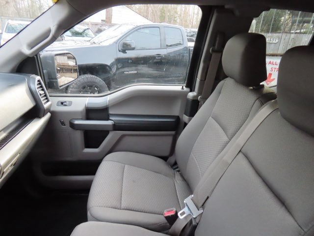 Used 2016 Ford F150 XLT w/ Equipment Group 302A Luxury AWD/4WD image 22