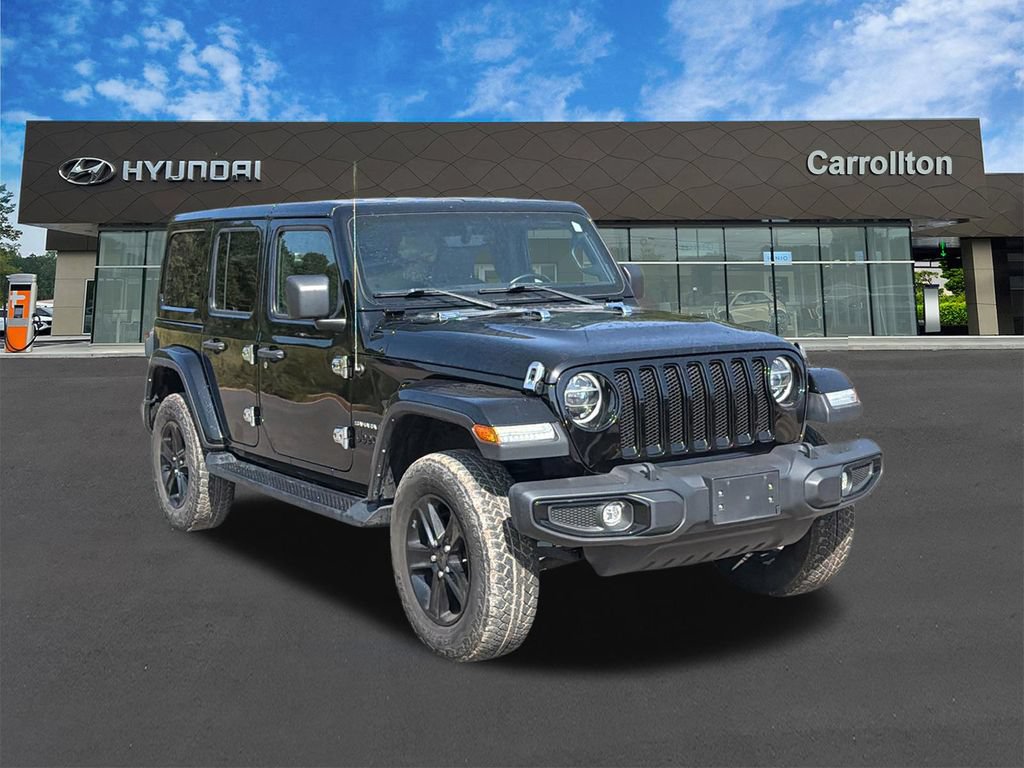 Used 2022 Jeep Wrangler Unlimited Sahara AWD/4WD image 3