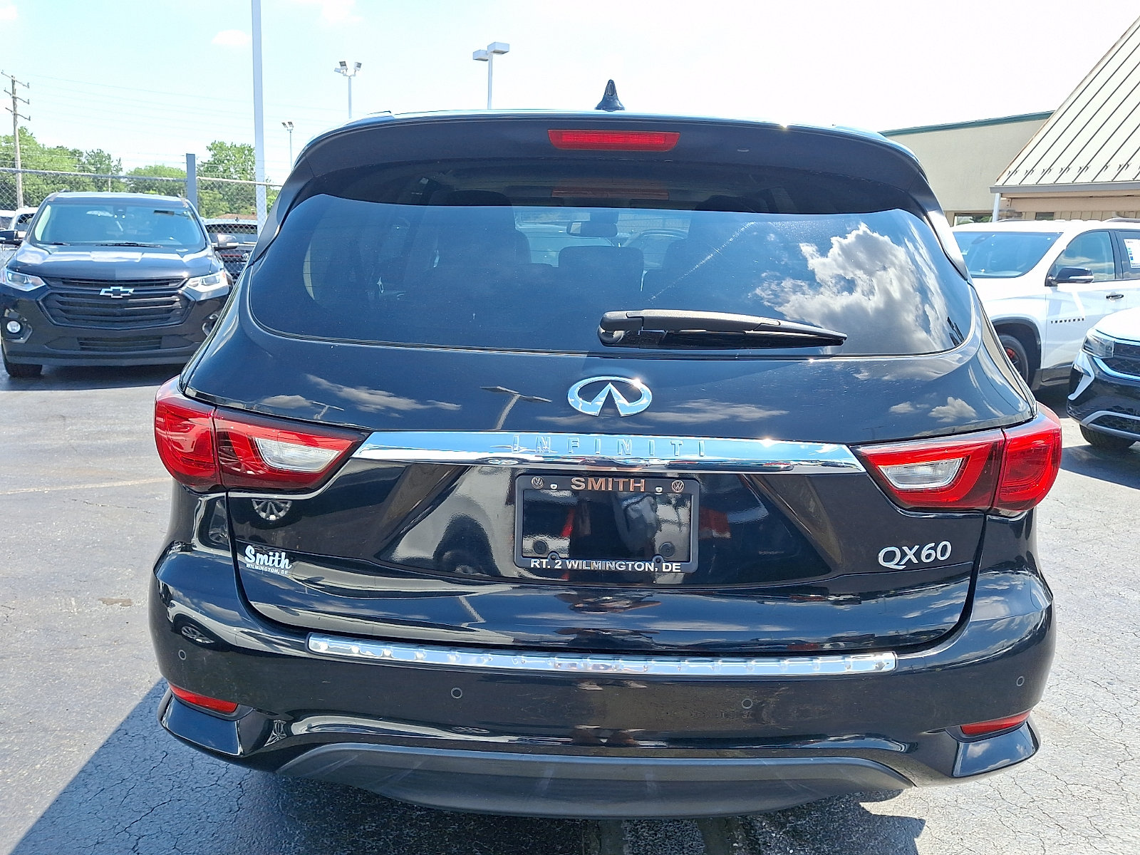 Used 2016 INFINITI QX60 Luxe w/ Premium Plus Package AWD/4WD image 5