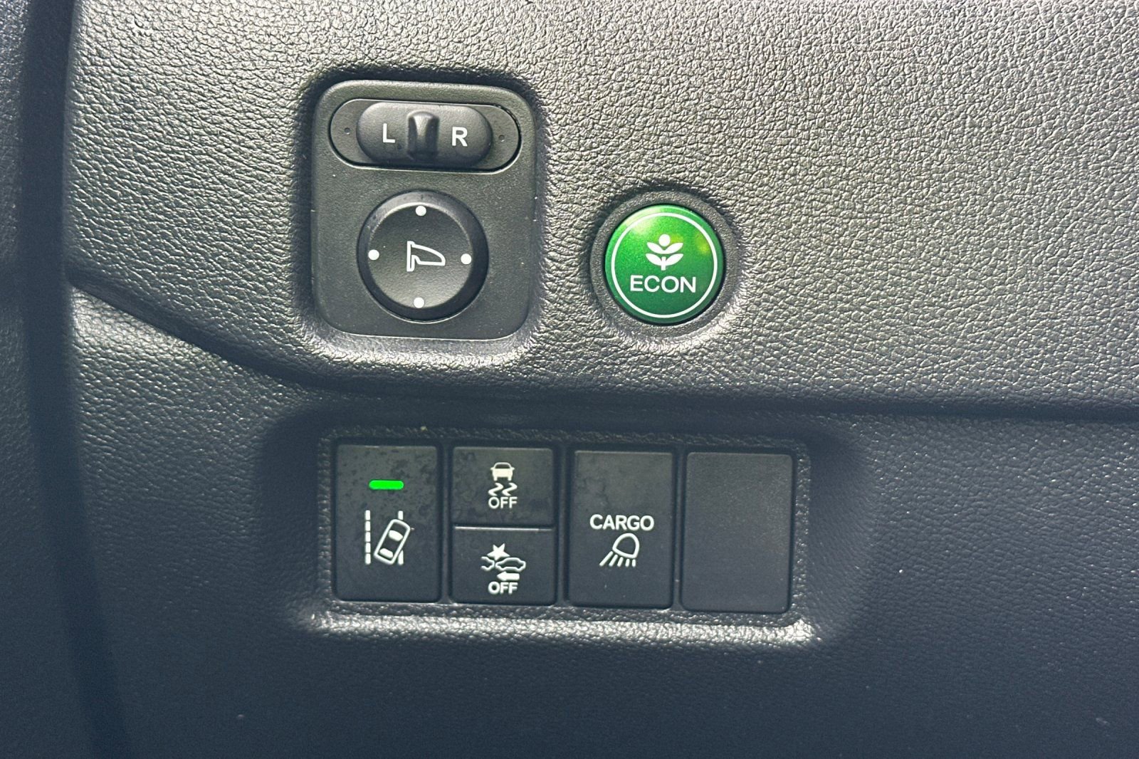 Used 2025 Honda Ridgeline Sport image 31