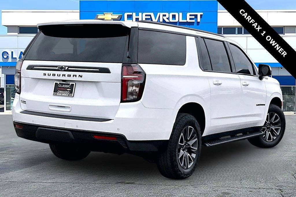 Used 2024 Chevrolet Suburban Z71 w/ Luxury Package AWD/4WD image 5