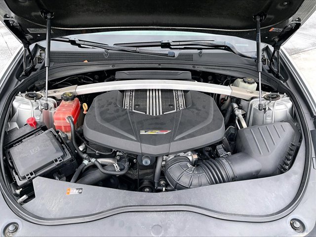 Used 2016 Cadillac CTS V w/ Carbon Fiber Package RWD image 11