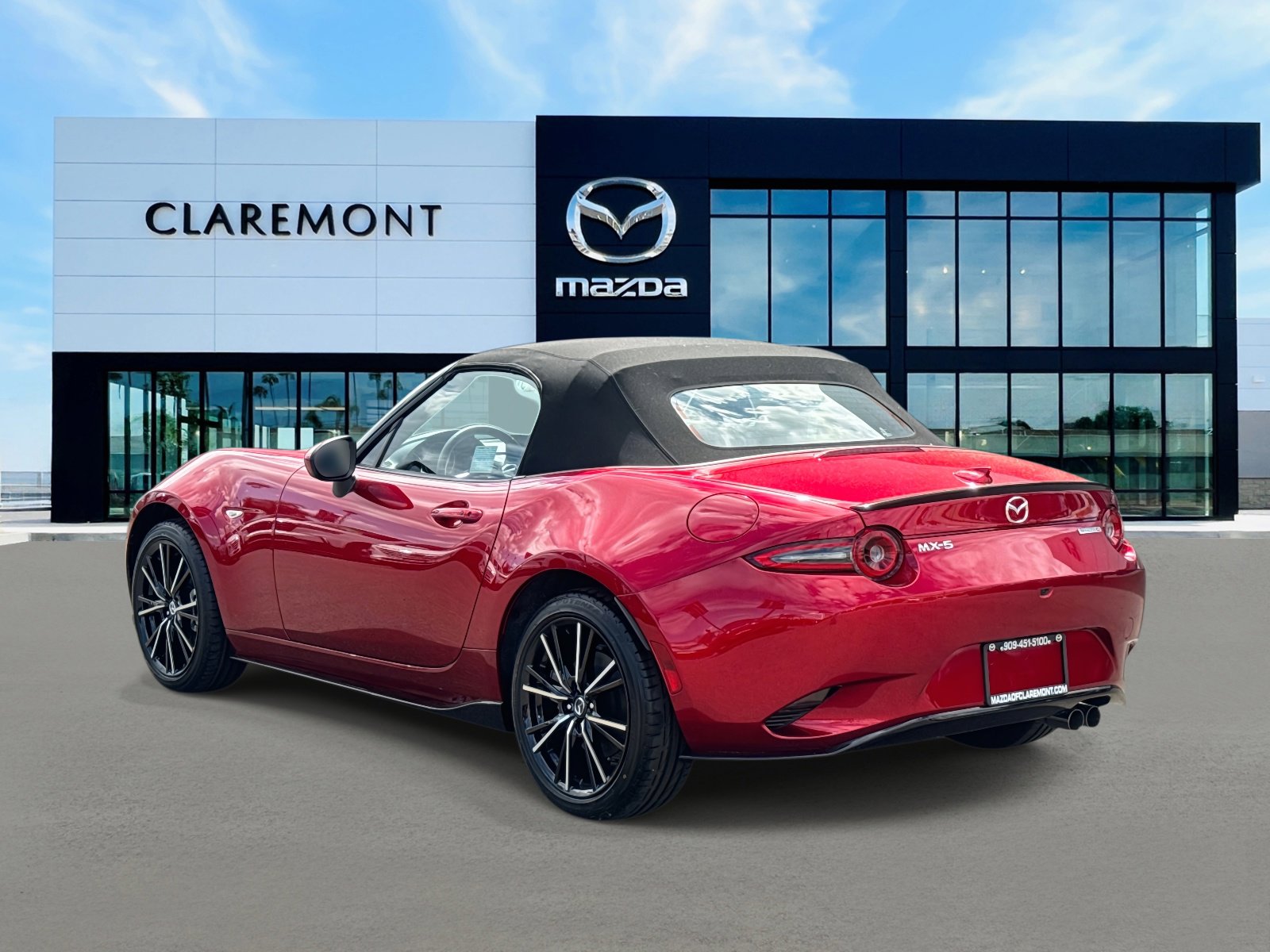New 2025 MAZDA MX-5 Miata Grand Touring w/ Appearance Package image 6