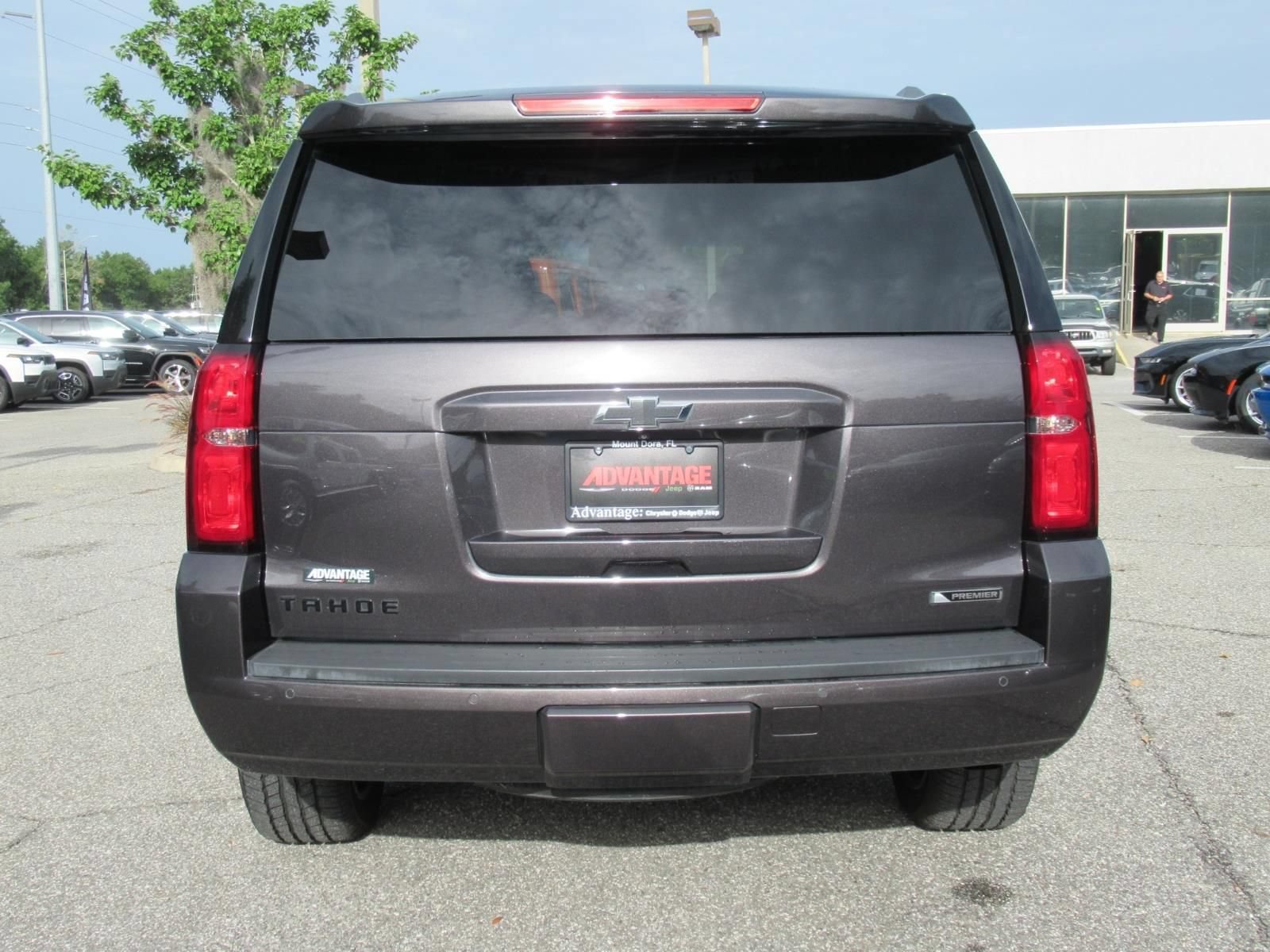 Used 2018 Chevrolet Tahoe Premier AWD/4WD image 6