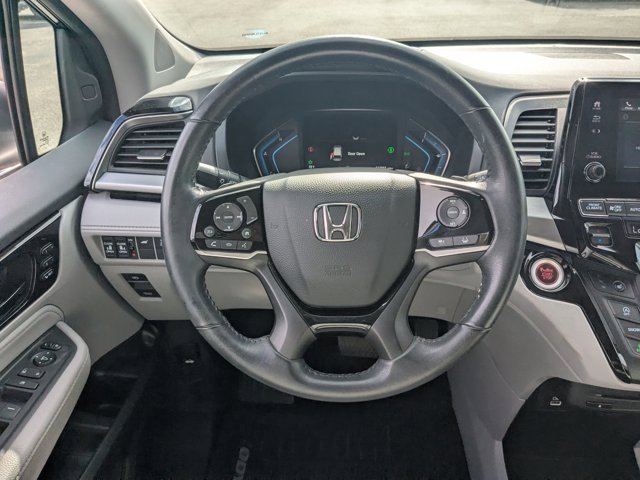 Used 2023 Honda Odyssey Touring image 18