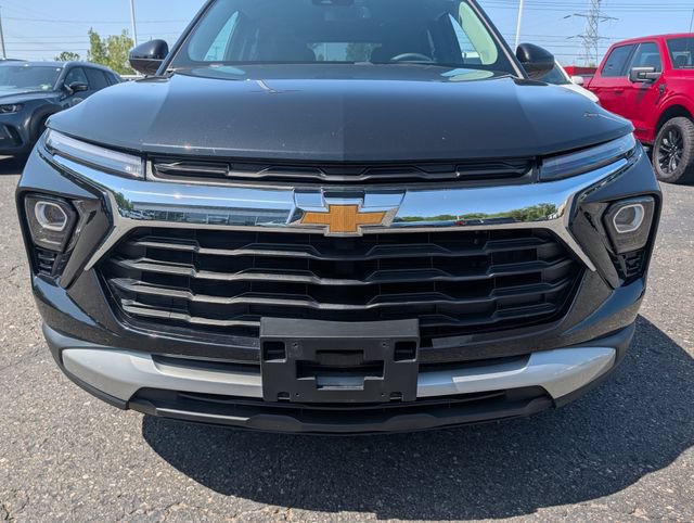 Used 2024 Chevrolet TrailBlazer LT w/ Convenience Package AWD/4WD image 14
