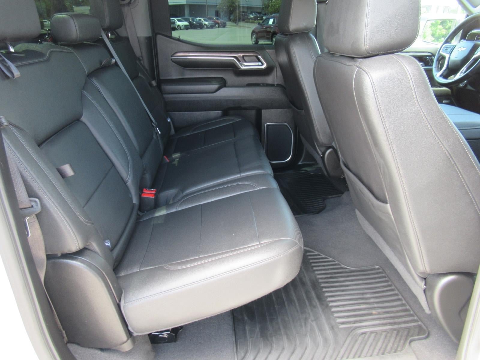 Used 2023 Chevrolet Silverado 1500 LTZ w/ Z71 Off-Road Package AWD/4WD image 34