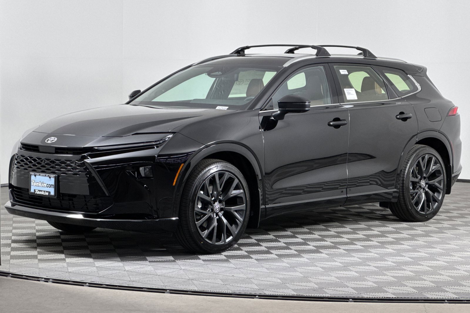 New 2025 Toyota Crown Signia image 8