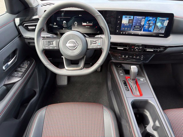 New 2026 Nissan Kicks SR AWD/4WD image 19