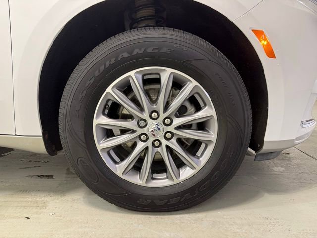 Used 2023 Buick Enclave Essence w/ LPO, Floor Liner Package image 32