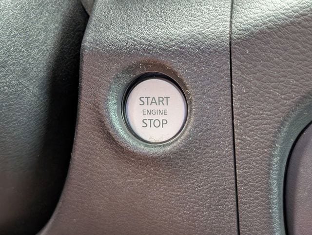 Used 2022 Nissan Frontier S RWD image 19