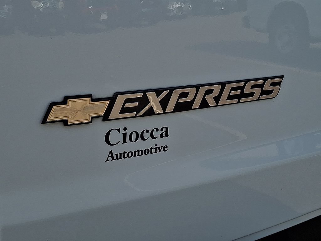 Used 2024 Chevrolet Express 2500 w/ Driver Convenience Package RWD image 30