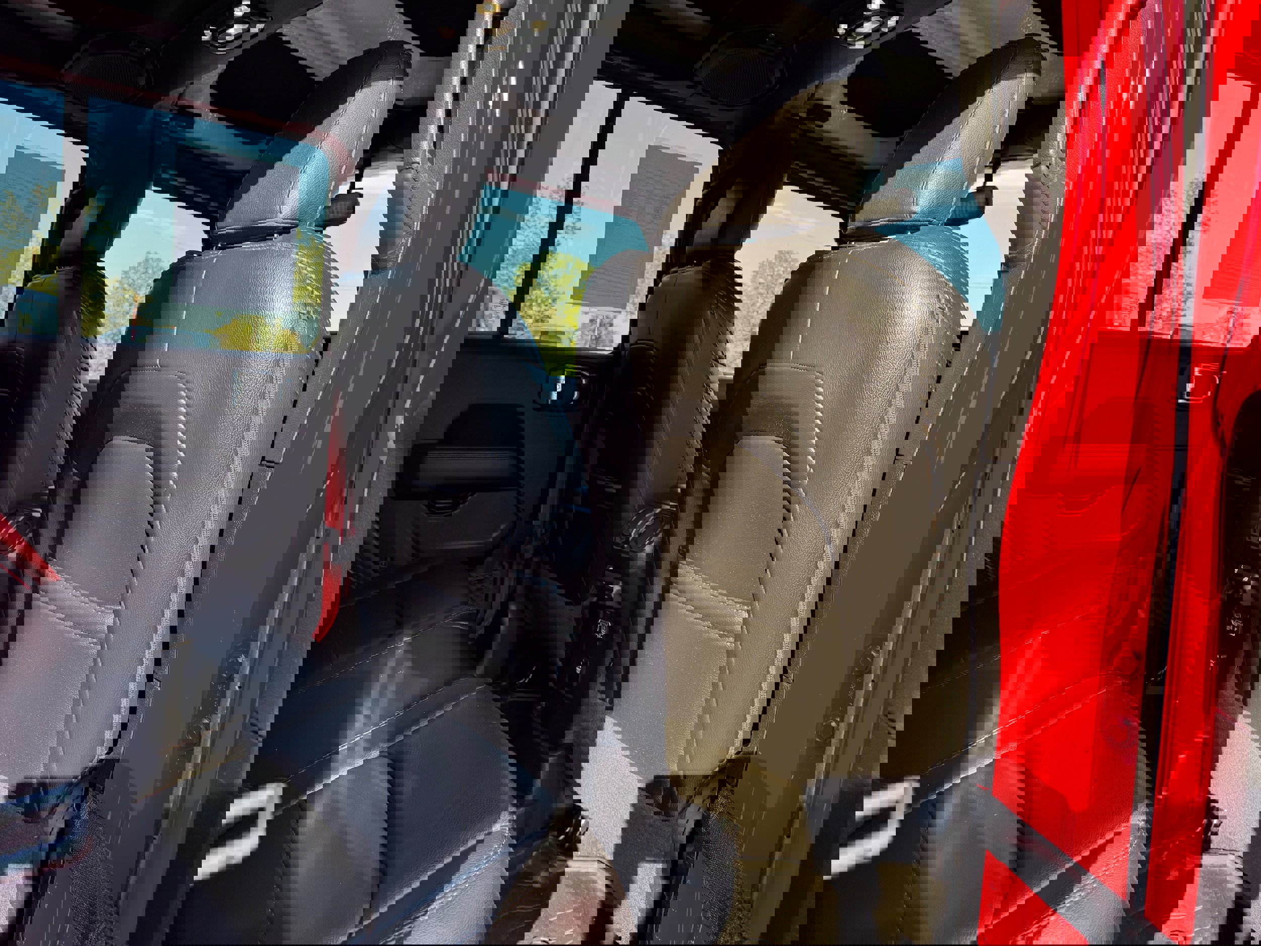 Used 2021 Jeep Wrangler Unlimited Sahara image 16