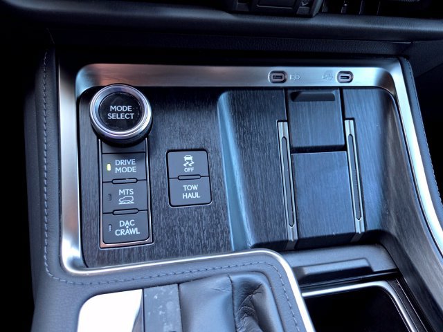 Certified 2024 Lexus GX 550 AWD/4WD image 32