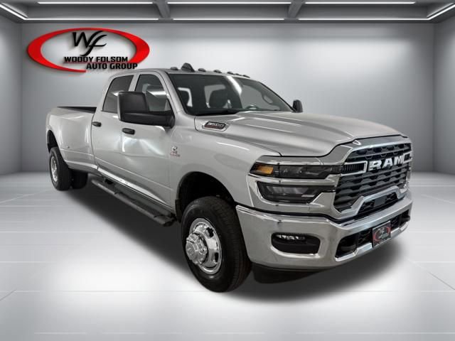 New 2026 RAM 3500 Tradesman w/ Chrome Appearance Group A AWD/4WD image 3