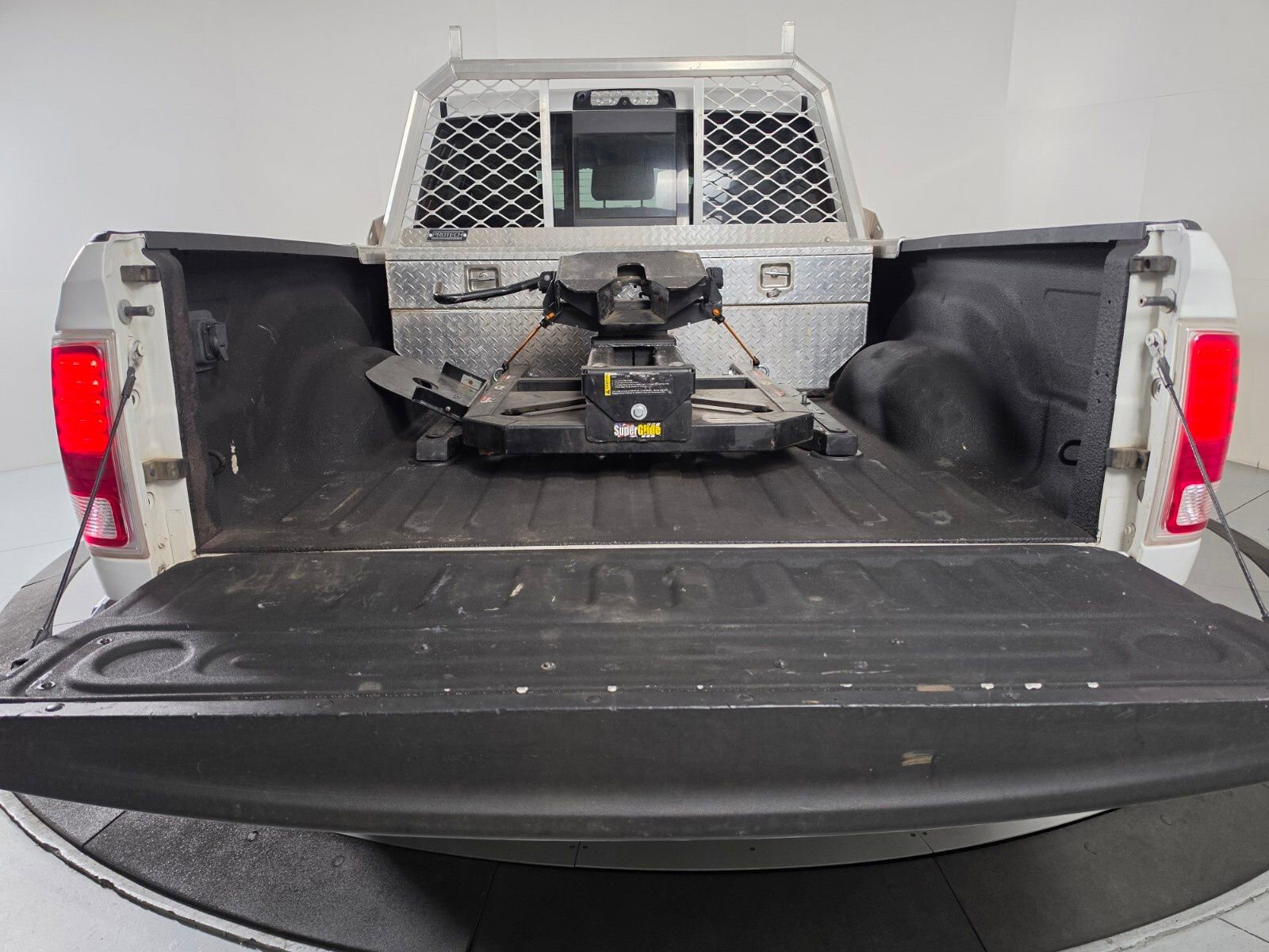 Used 2014 RAM 3500 Laramie AWD/4WD image 19