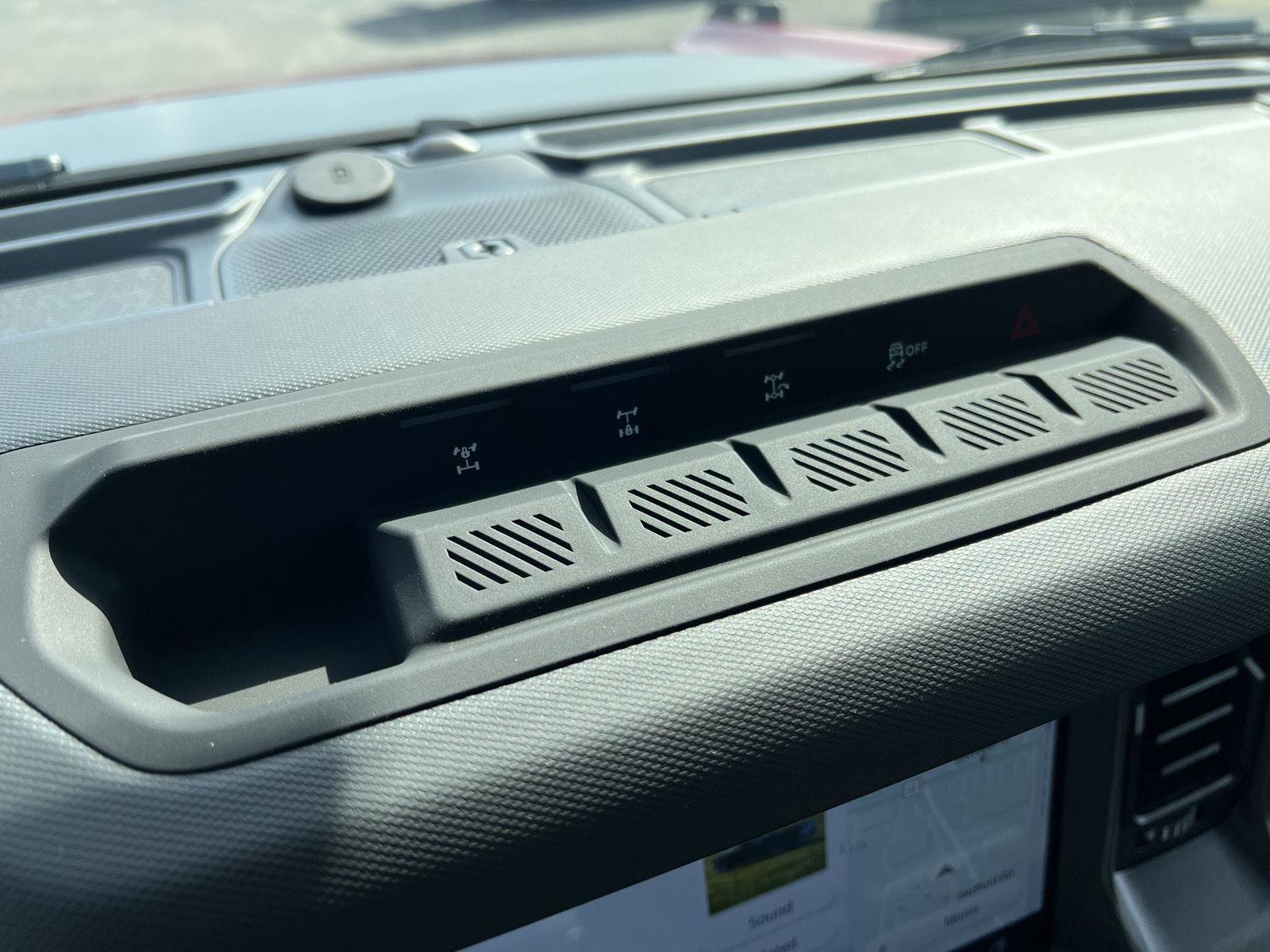 New 2026 Ford Bronco Badlands image 13