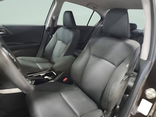 Used 2016 Honda Accord LX image 19
