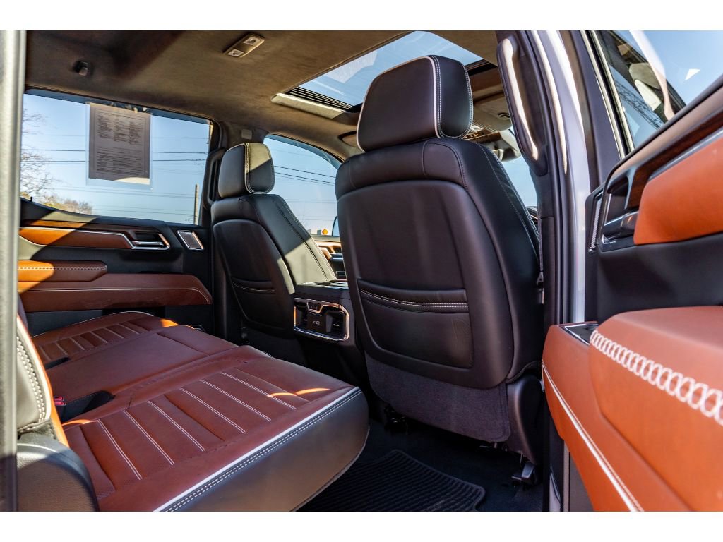 Used 2025 GMC Sierra 1500 Denali Ultimate image 16