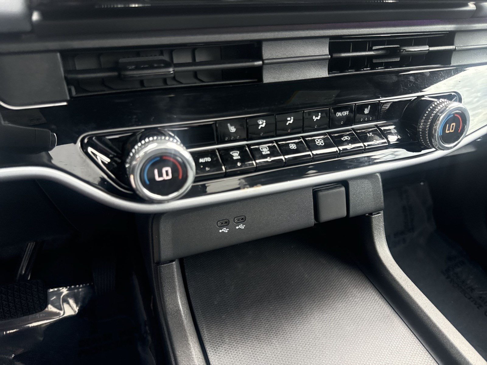 Used 2024 Honda Prologue Touring image 19