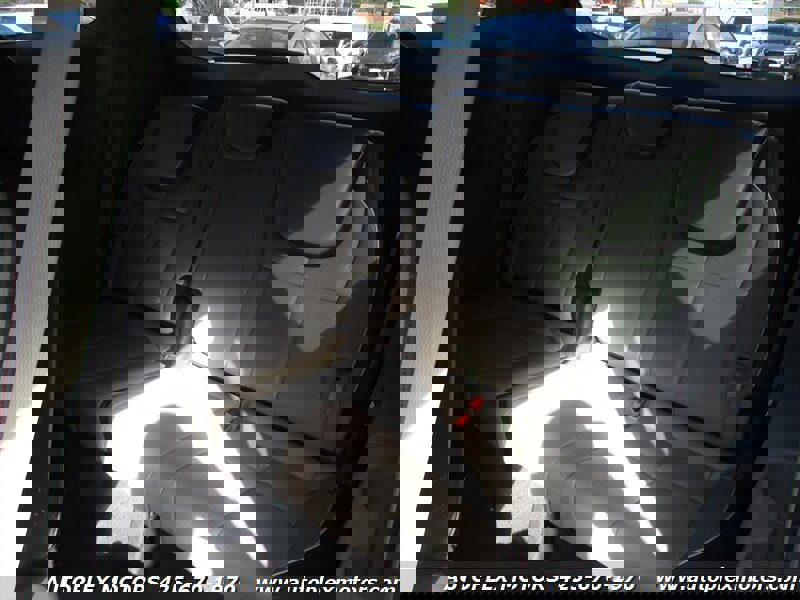 Used 2016 Kia Sedona LX w/ LX Essentials Premium Package image 12