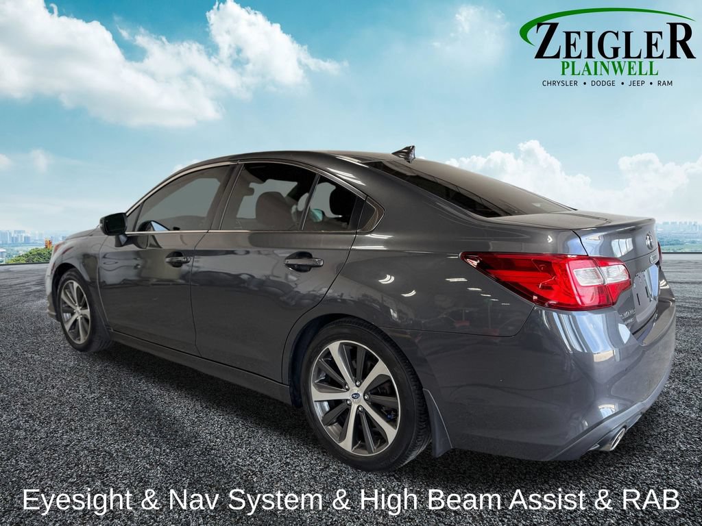 Used 2018 Subaru Legacy 3.6R Limited AWD/4WD image 3