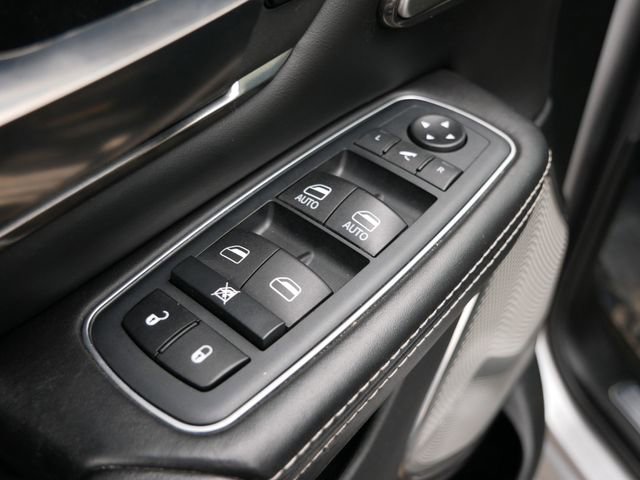 Used 2020 RAM 1500 Limited image 19