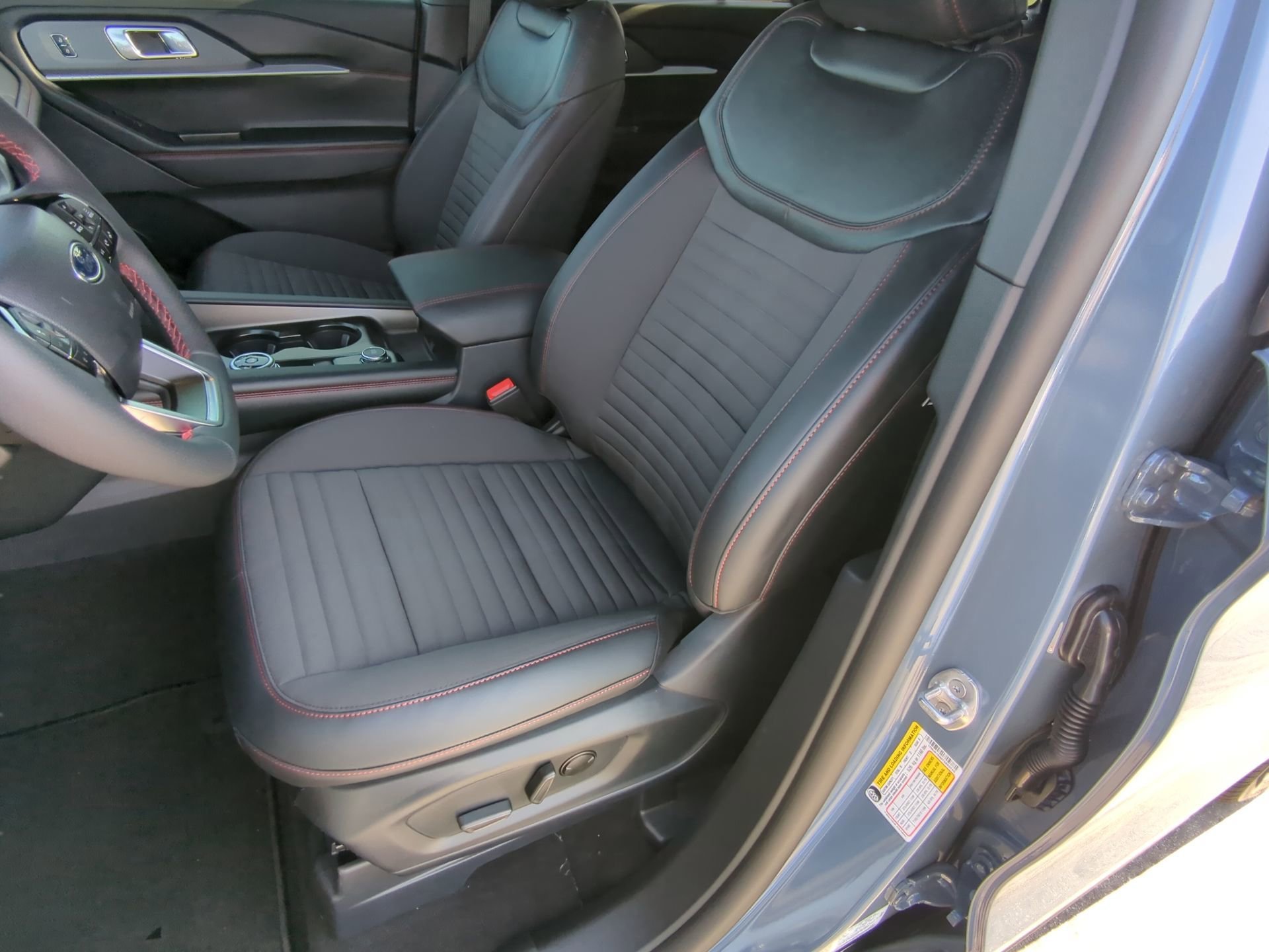 New 2026 Ford Explorer ST-Line image 61