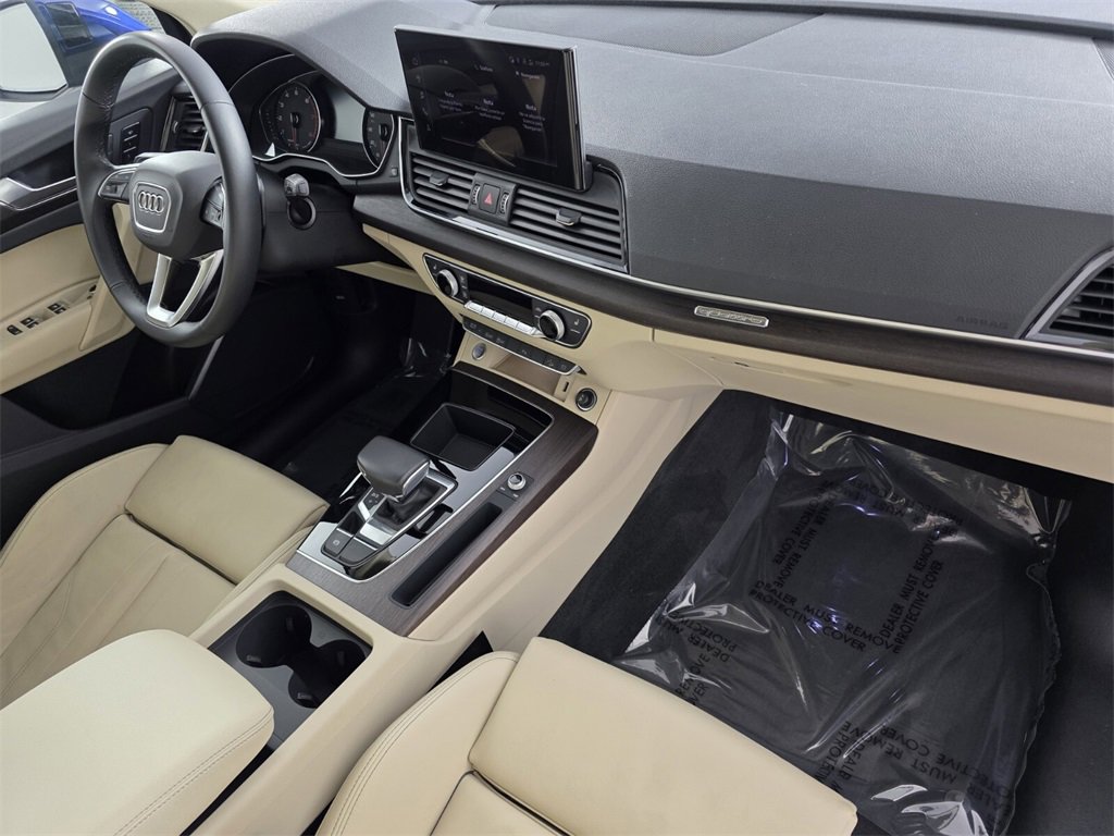 Used 2024 Audi Q5 2.0T Premium image 32