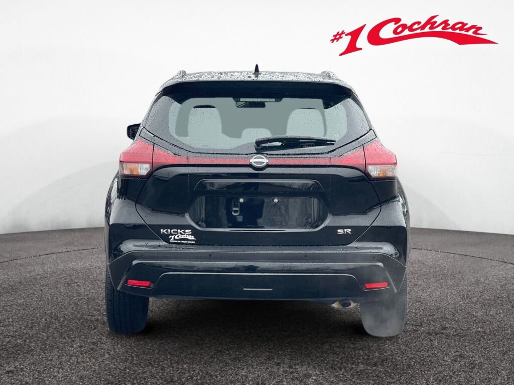 Used 2024 Nissan Kicks SR image 23