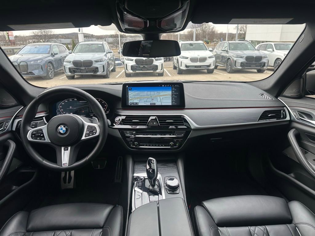 Used 2023 BMW M550i xDrive w/ Executive Package image 25