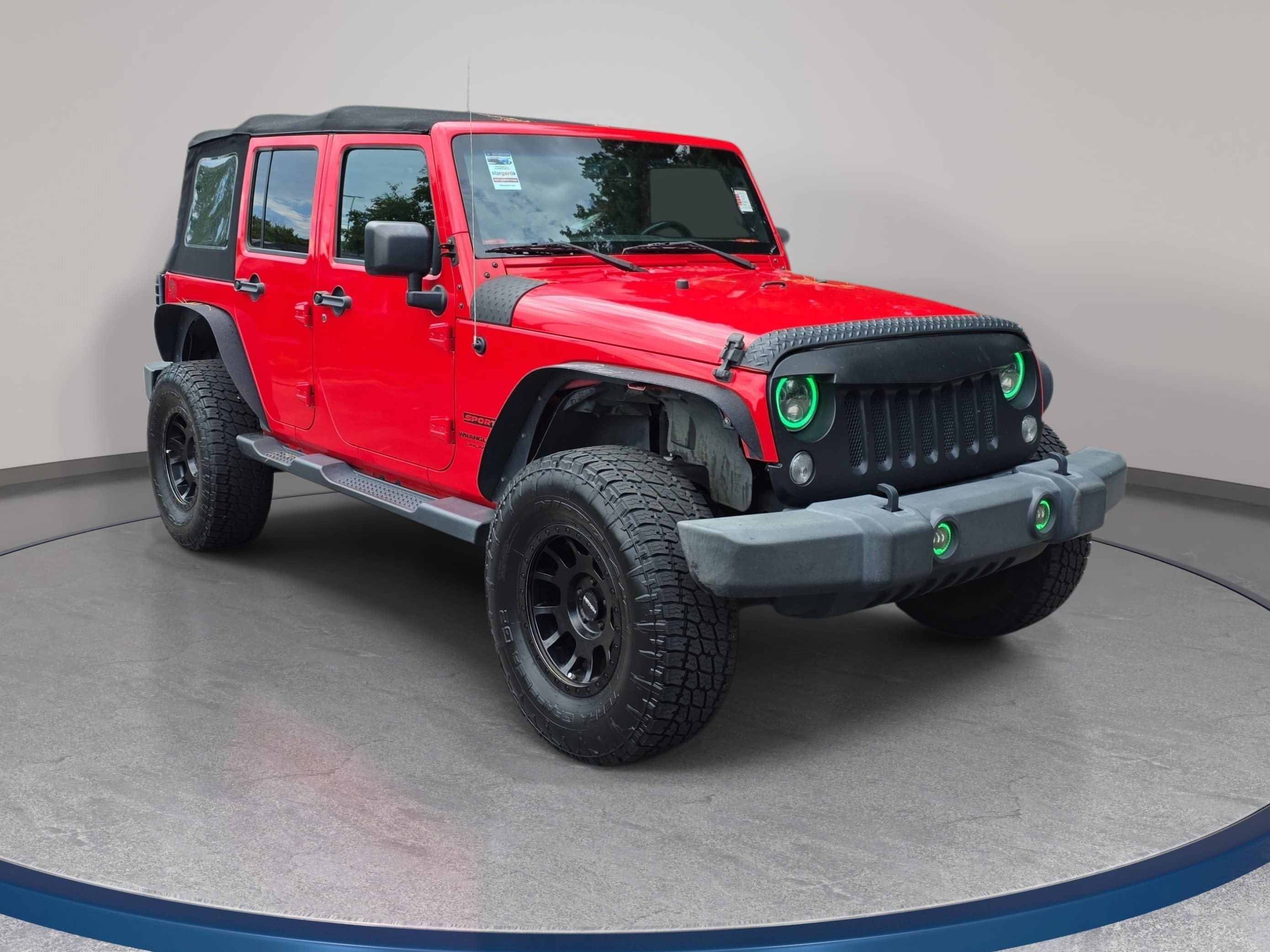 Used 2018 Jeep Wrangler Unlimited Sport S AWD/4WD image 3