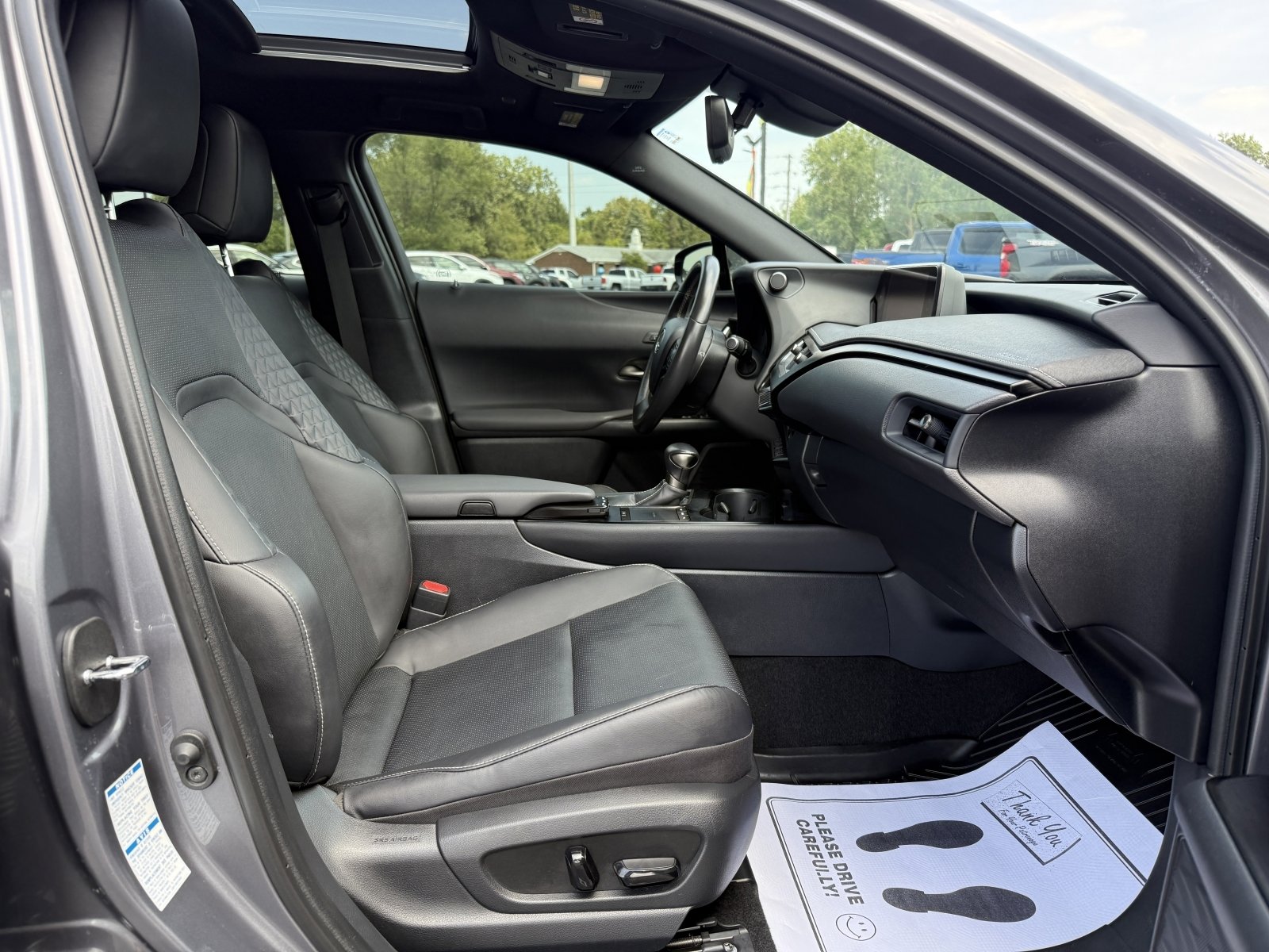 Used 2020 Lexus UX 250h UX 250h CVT image 11