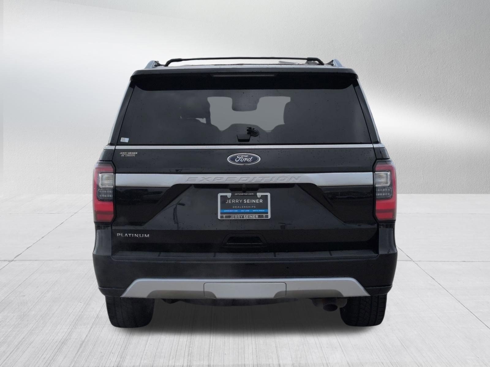 Used 2019 Ford Expedition Platinum image 4