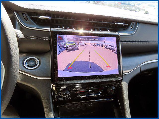 Certified 2023 Jeep Grand Cherokee Limited AWD/4WD image 20