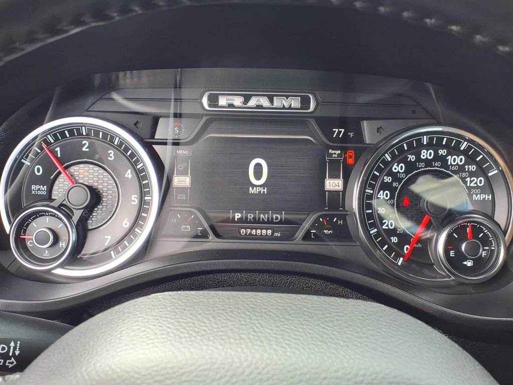 Used 2020 RAM 1500 Laramie AWD/4WD image 6