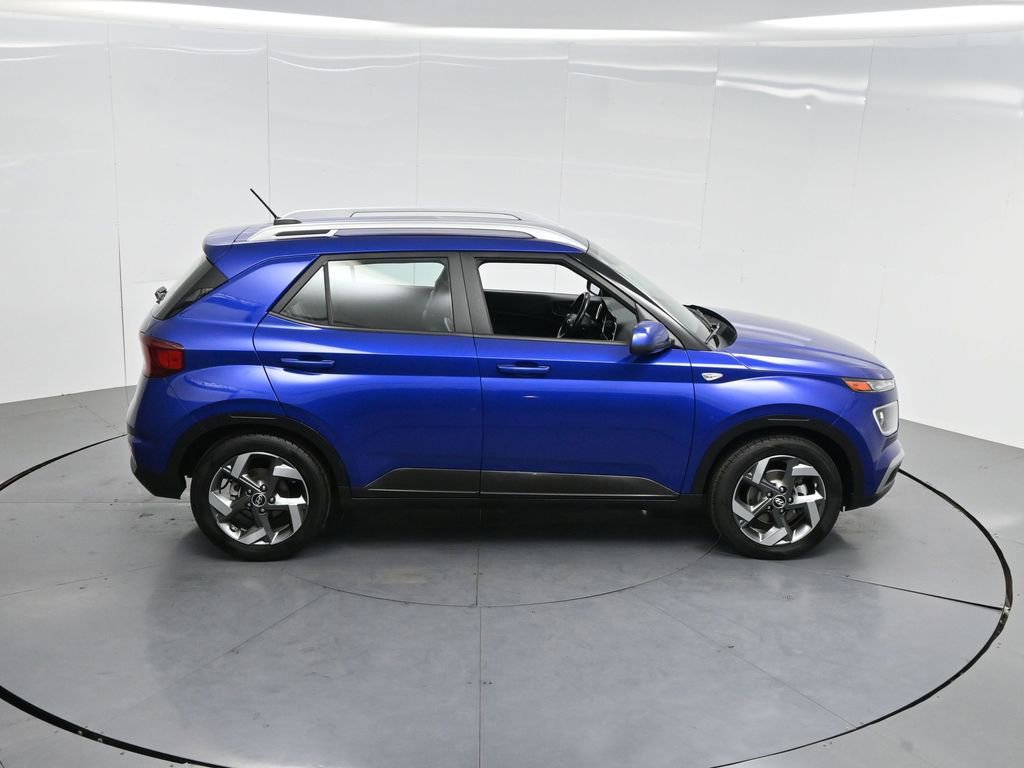 Used 2023 Hyundai Venue Limited w/ Cargo Package image 61