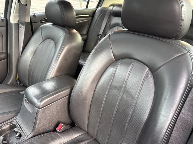 Used 2006 Buick Lucerne CXS w/ Driver Confidence Package FWD image 12