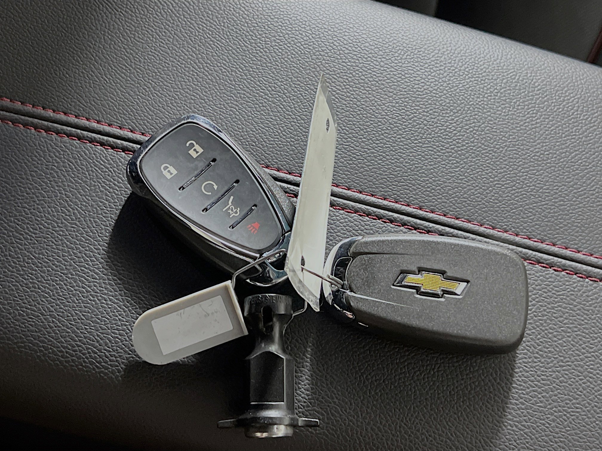 Used 2023 Chevrolet Equinox RS w/ RS Leather Package FWD image 36