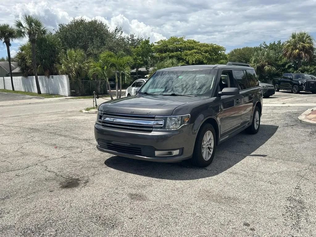 Used 2016 Ford Flex SE FWD image 2