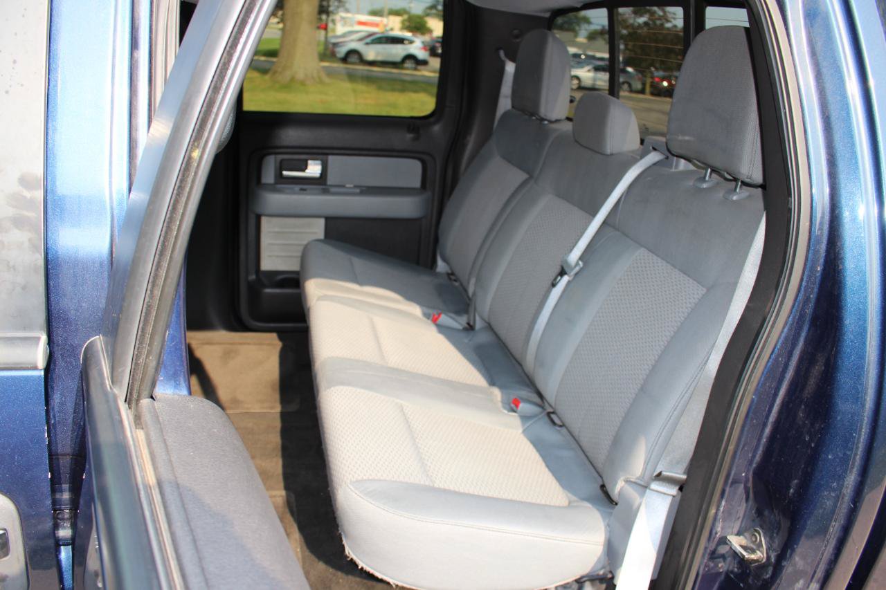 Used 2014 Ford F150 XLT w/ Equipment Group 302A Luxury AWD/4WD image 32