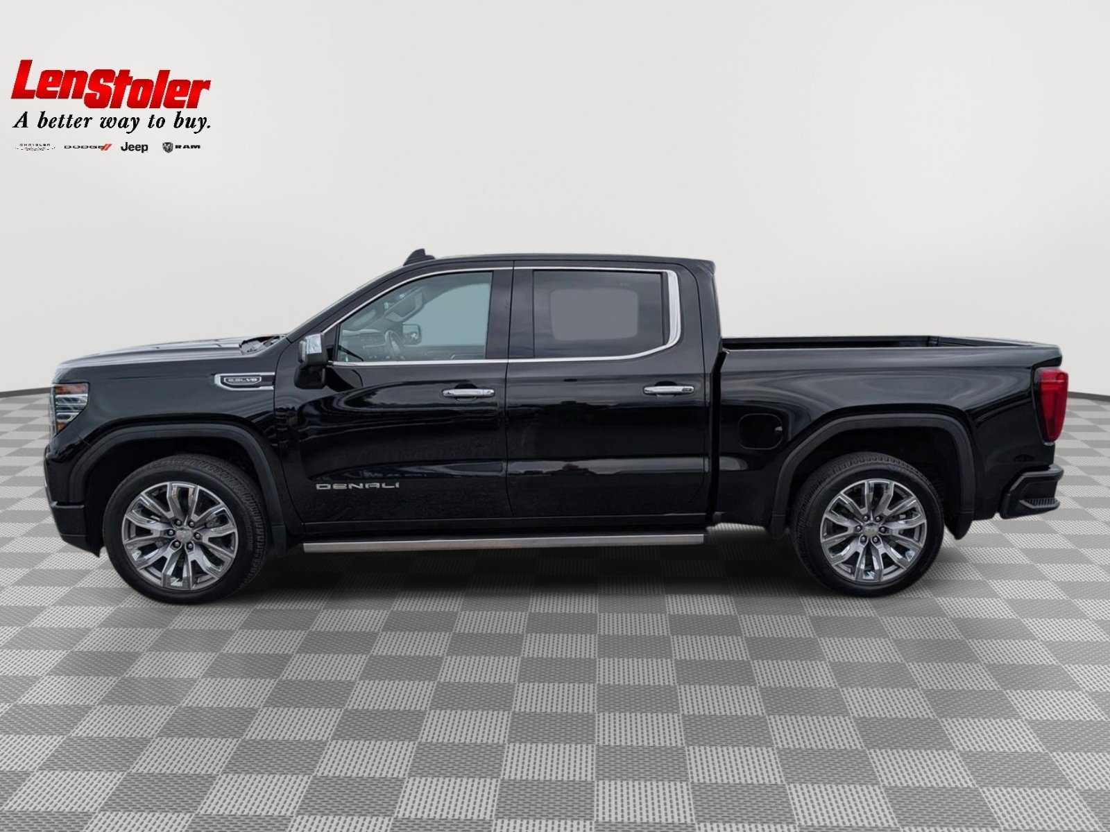 Used 2023 GMC Sierra 1500 Denali w/ Denali Reserve Package AWD/4WD image 2