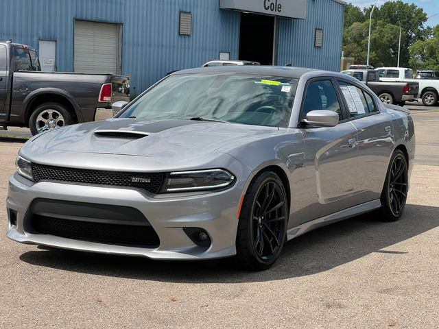 Used 2017 Dodge Charger R/T RWD image 39