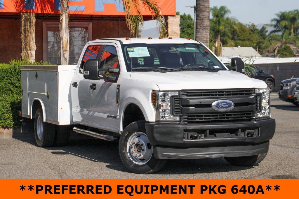 Used 2019 Ford F350 XL w/ Power Equipment Group AWD/4WD image 2