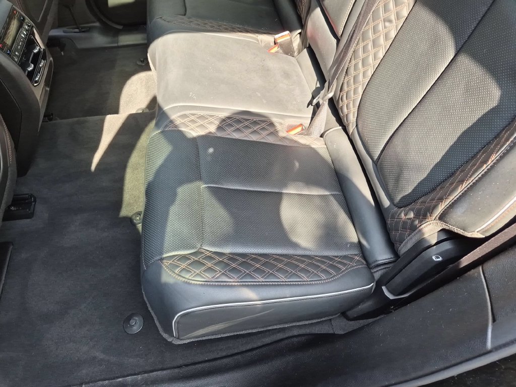 Used 2022 Jeep Grand Cherokee Summit AWD/4WD image 27