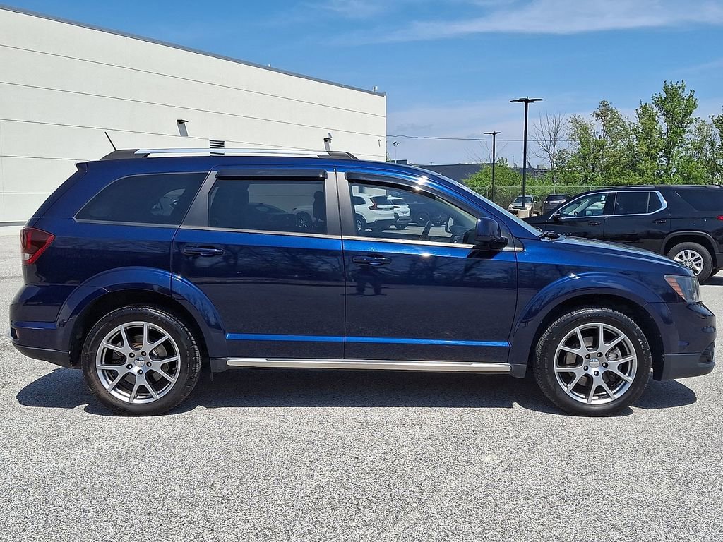 Used 2018 Dodge Journey Crossroad w/ Nav & Sun Group image 10