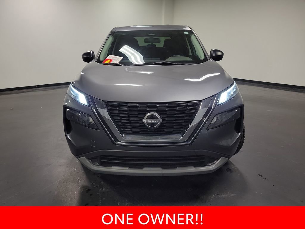 Used 2023 Nissan Rogue S image 3